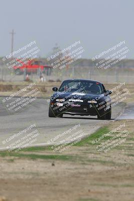 media/Oct-25-2025-CalClub SCCA (Sat) [[34c778dfbe]]/Group 4/Qualifying/